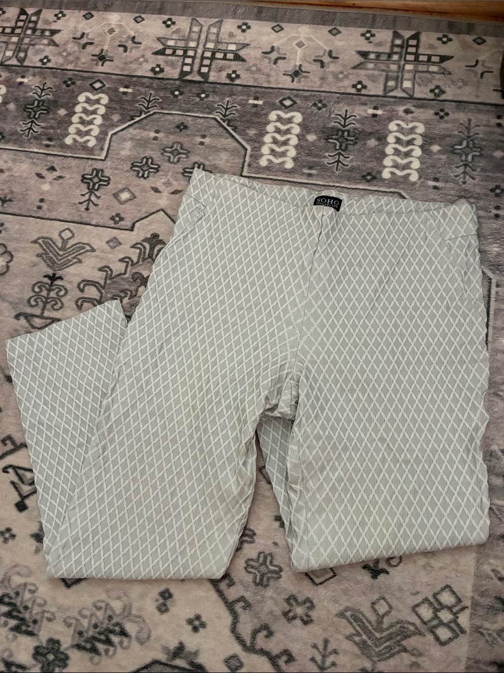 SOHO Light Gray Diamond-Pattern Chino Pants